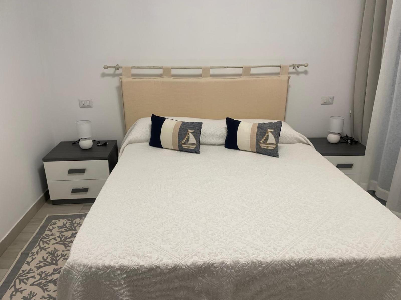 Camelia'S House Apartment Olbia Bilik gambar